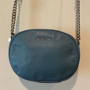 Michael Kors Ginny Crossbody.